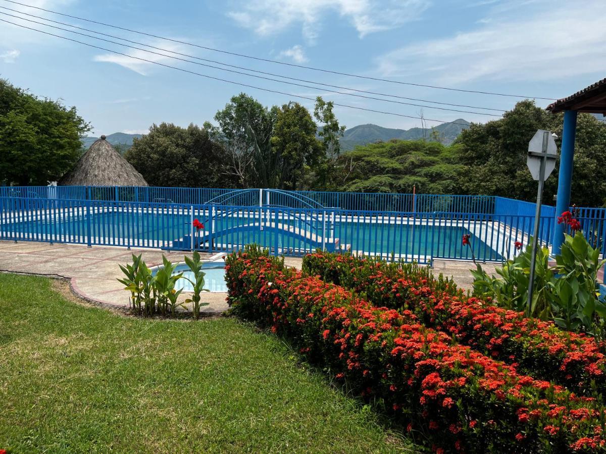 Finca La Pola Girardot Kültér fotó